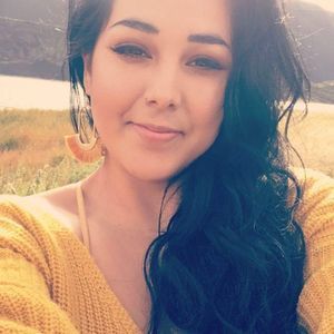 Meet your Posher, Christina